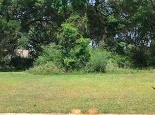 2036 Rambling Oaks Dr, Cantonment, FL 32533