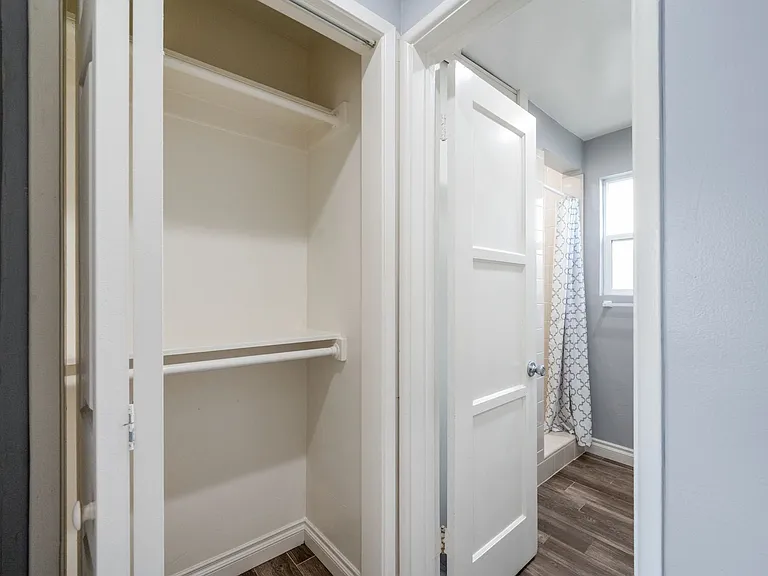 16505 Prairie Ave #16509 — Photo 6