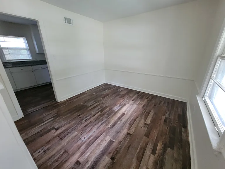 1673 S Perkins Rd — Photo 37