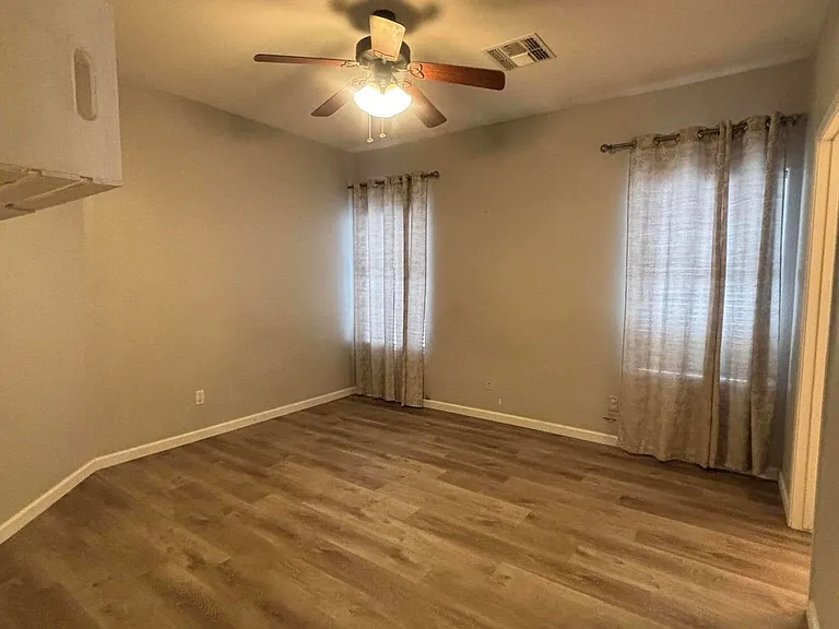948 E Savannah Dr — Photo 39