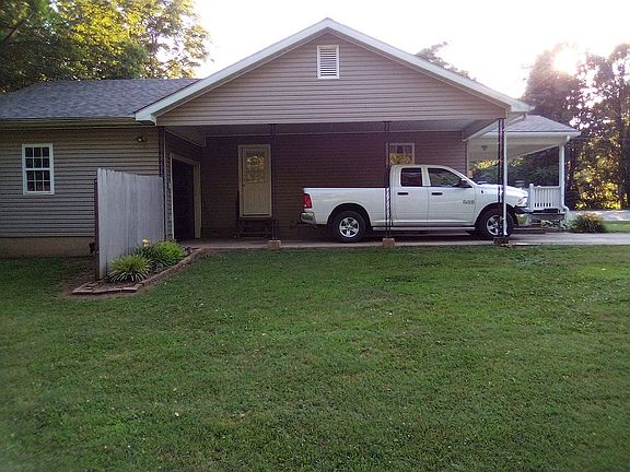 5th image of 407 Maple St