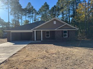 1 Ramblewood Ln, Wedgefield, SC 29168