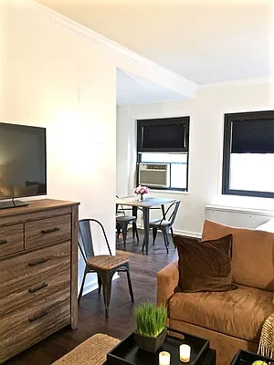 Rented by REGII | media 16