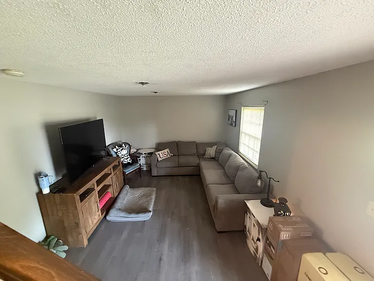 403 Keeble St #403 — Photo 10