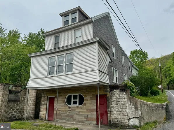 2 New Rd, Lost Creek, PA 17946