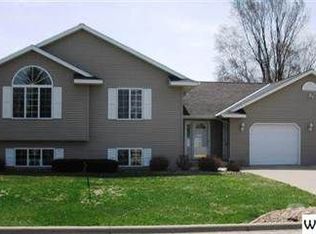 508 Northwood Dr, Redwood Falls, MN 56283