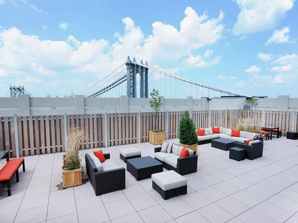 1 Main Street image 20 of 22