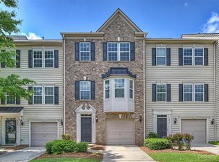 6218 Rockefeller Ln, Charlotte, NC 28210