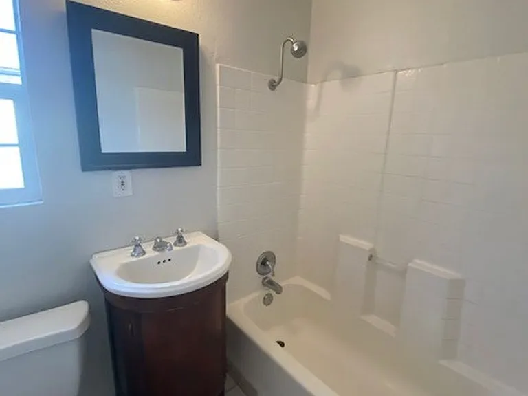 5641 Mildred St, San Diego, CA 92110 — Photo 6