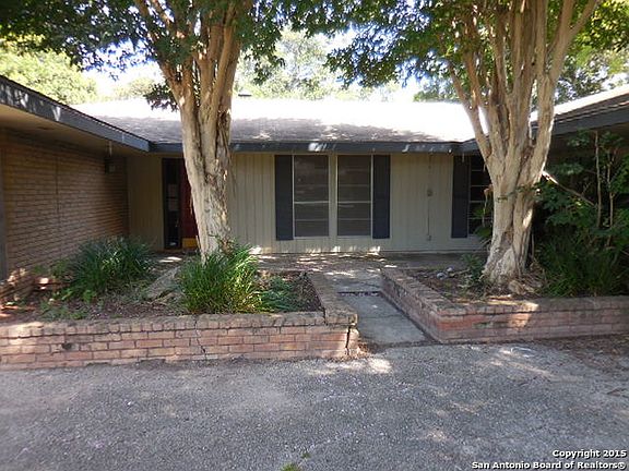 3rd image of 11619 Lida Rose Dr