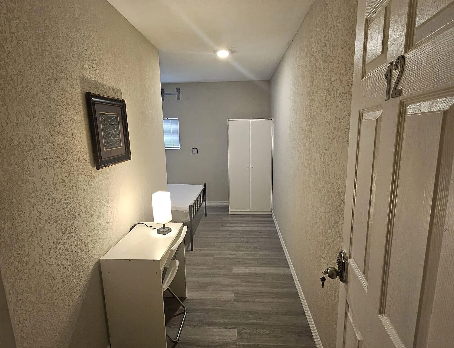 4 bed, 4.0 bath, 3600 sqft, $836 — Photo 1