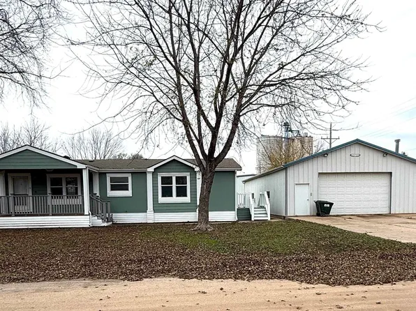 610 Ash St, Harper, KS 67058