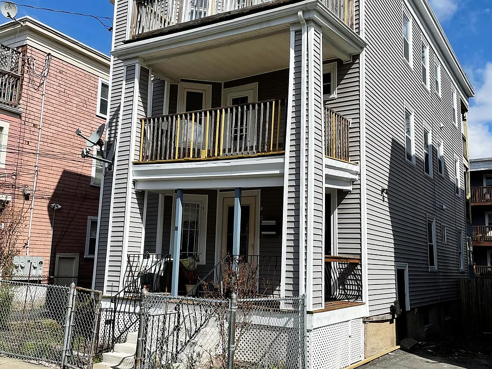 30 Stellman Rd #3