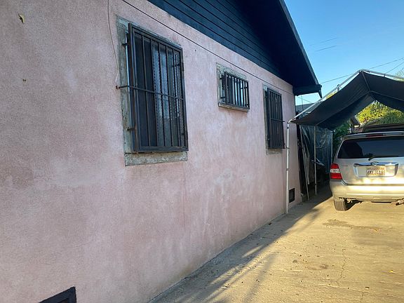 2nd image of 1228 S Rowan Ave #1228