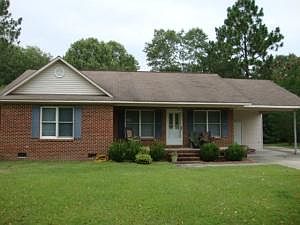 2nd image of 221 Oakwood Heights Dr
