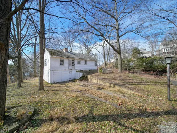 2416 Cherry Walk, Holland, MI 49423