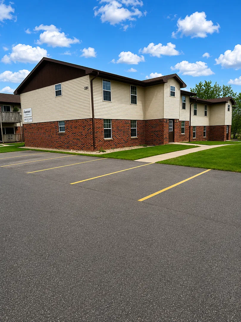Jamesway Apartments — Photo 1