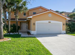 6685 Eagle Ridge Dr, Greenacres, FL 33413
