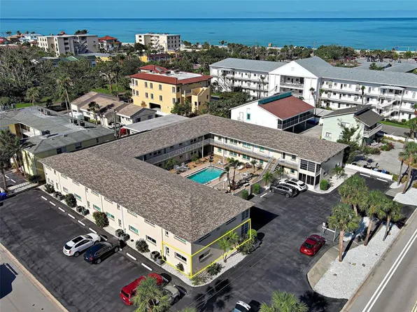 701 Barcelona Ave APT 101, Venice, FL 34285