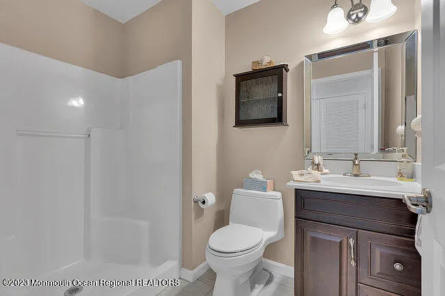 42 Pitney Ave — Photo 40