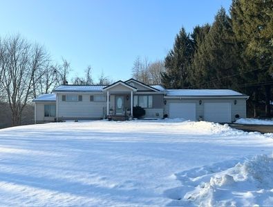 610 Rose Stop Rd, New Castle, PA, 16101