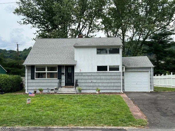 542 Warfield Rd, North Plainfield Boro, NJ 07063