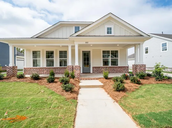 1017 Nuttall Oak Dr, Oxford, MS 38655