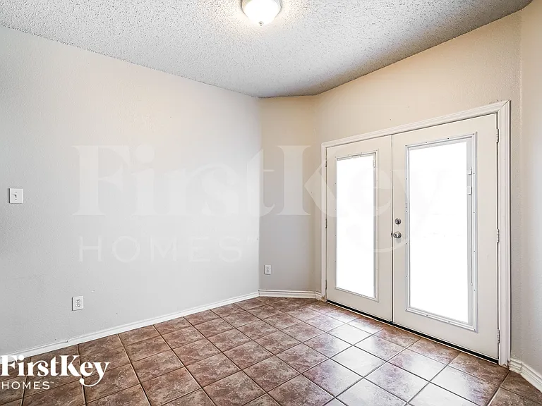 5293 Chessie Cir — Photo 6