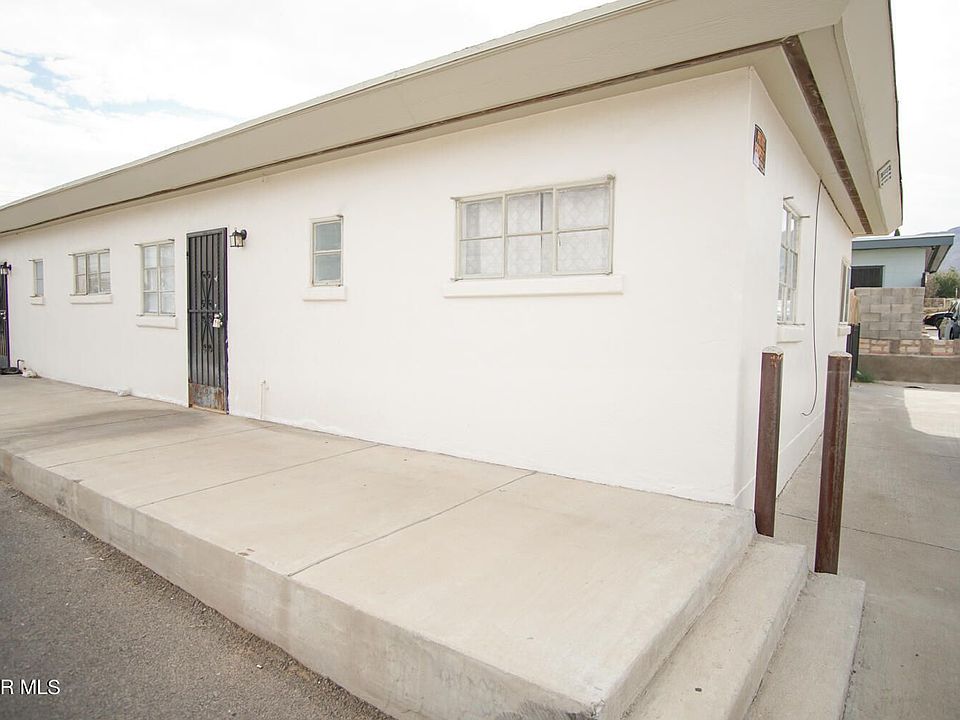 1st image of 3916 Pierce Ave