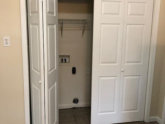 3rd image of 620 West Ave