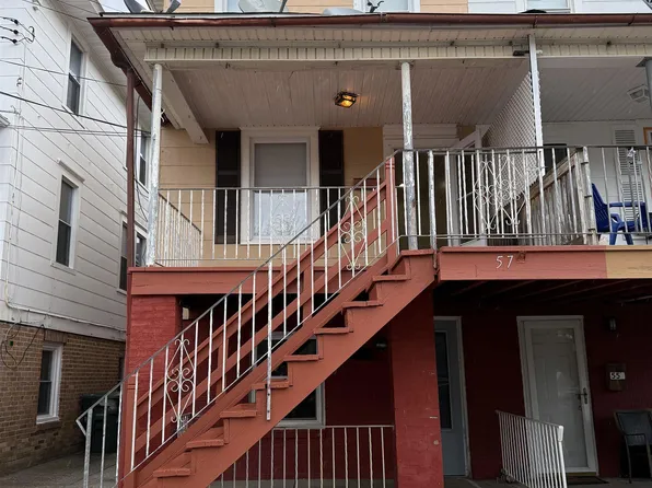 57 N Dover Ave, Atlantic City, NJ 08401