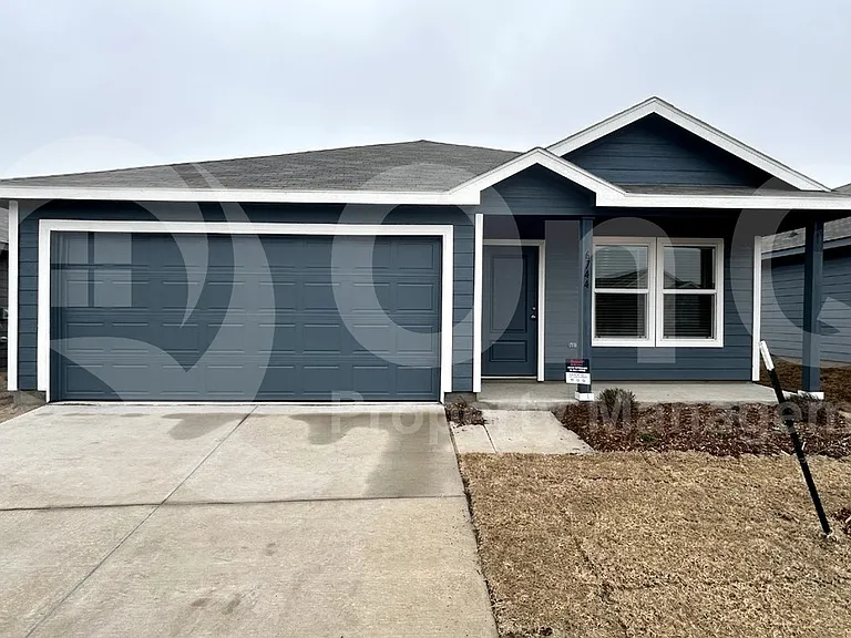 6744 Teal Cir — Photo 2