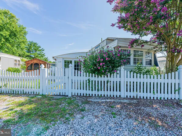 11003 Grays Corner Rd Unit 109, Berlin, MD 21811