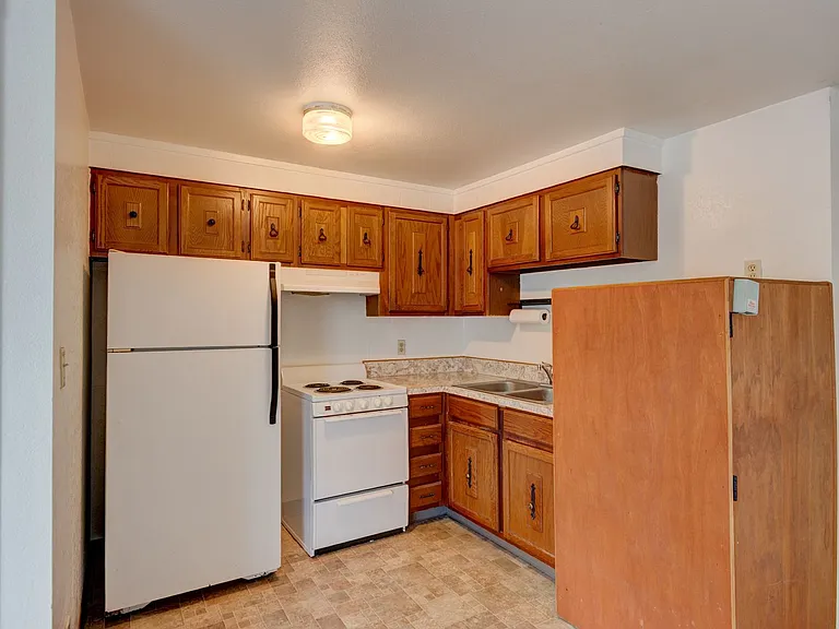 Alpine Village Apartments — Photo 2