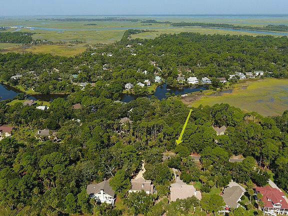 5th image of 440 Porpoise Dr