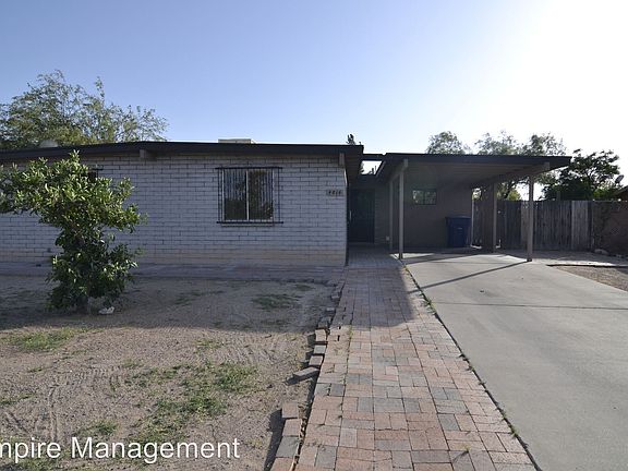 2nd image of 4814 S Warren Ave
