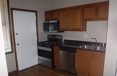 4th image of 3410 W Congress Pkwy Unit 1