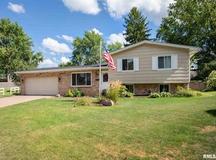 4819 Armil Ct, Davenport, IA 52806