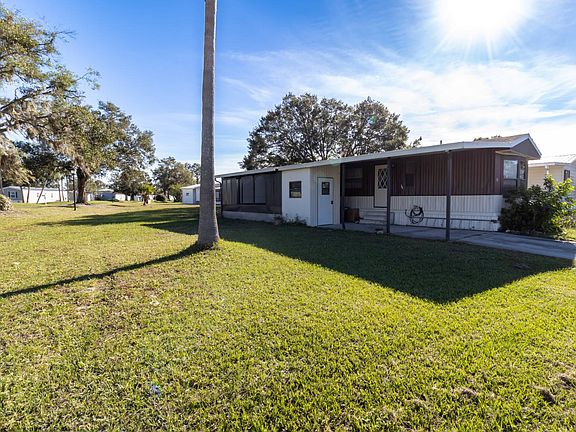 5th image of 4707 Breezer Dr