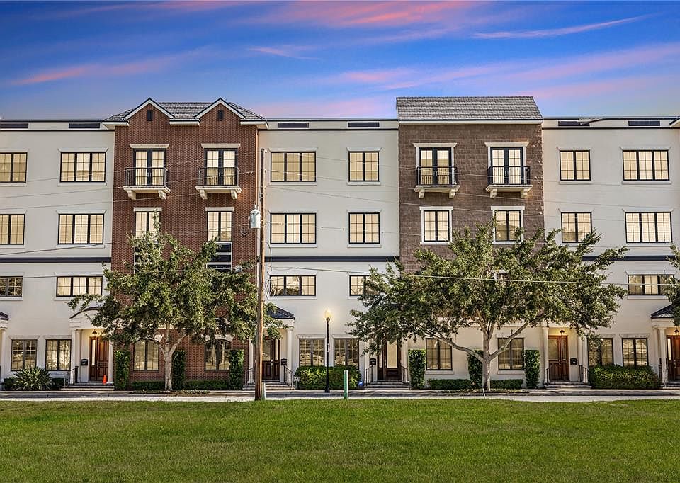 1st image of 335 W WELBOURNE AVENUE #103