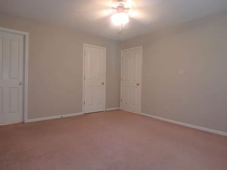 2303 Silver Leaf Ct — Photo 11