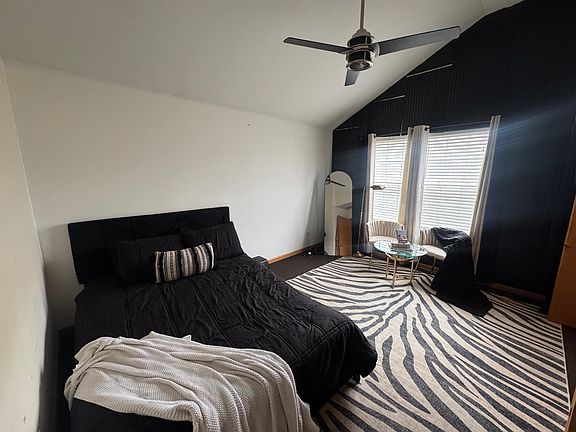 5th image of 11806 S Watkins Ave #2
