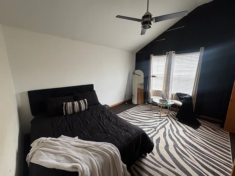 11806 S Watkins Ave #2 — Photo 5