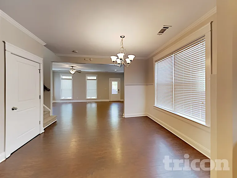 2435 Center Pointe Cir SW — Photo 6
