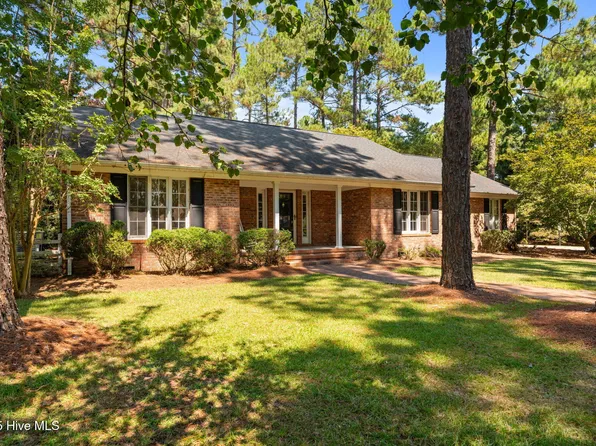 30 Birdie Drive, Whispering Pines, NC 28327