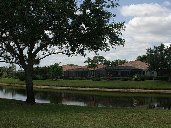 5th image of 8401 Belfry Place