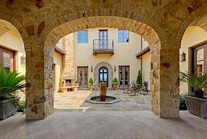 2nd image of 508 Wagonwheel Ct