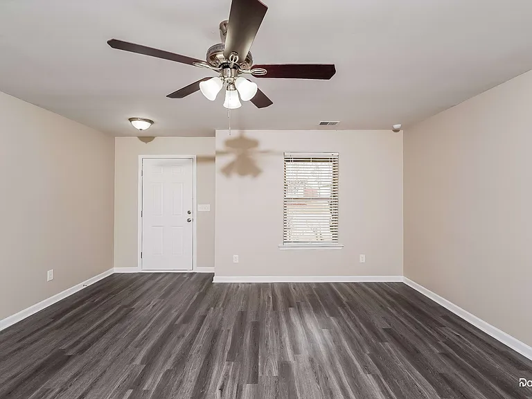 185 Briar Ridge Ln — Photo 5