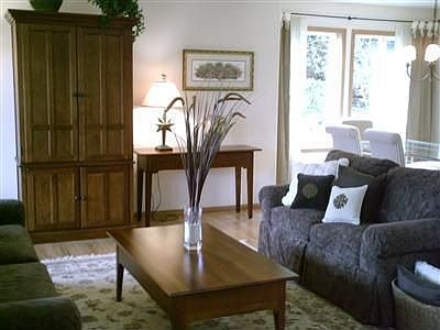 Formal Living w/hardwood floors