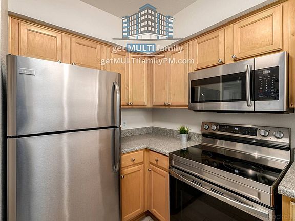 4th image of 11640 N 51st Ave APT 203